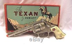 1940 Hubley Cast Iron Texan Cap Gun Unfired with Original Box Nice