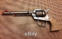 1940s KILGORE LONG TOM CAST IRON TOY CAP GUN