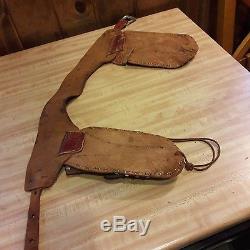 1950-60's Roy Rogers Leather Double Holster With 2 Kilgore RR Toy Cap Guns