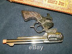 1950'S ROY ROGERS G. SCHMIDT SHOOT'N IRON Toy Cap Gun Pistol withOriginal Box