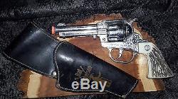 1950's CARNEL BAT MASTERSON CAP GUN / HOLSTER QUITE RARE