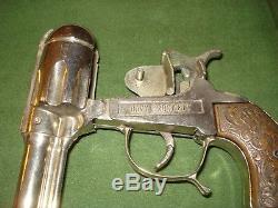 1950's DAVY CROCKETT NICKEL PLATED CAP GUN by LATCO HARD TO FIND, NICE SHAPE, 10