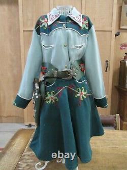 1950's Dale Evans Nudie's Style Outfit Complete with Cap Gun and Holster Rare HTF