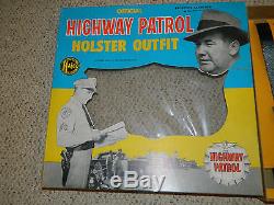 1950's Halco Toy Highway Patrol The Chief Dan Mathews CAP GUN & HOLSTER withBox