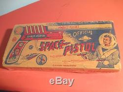 1950's Marx TOM CORBETT Space Cadet Tin Litho RAY GUN PISTOL Clicker withBox