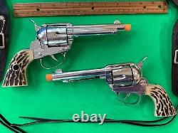 1950's Mattel SHOOTIN' SHELL (2) Cap Gun with Vigilante DOUBLE HOLSTER SET- Nice