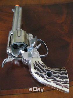1950's Mattel Shootin' Shell Cap Gun Single Holster Frontier Set withBullet Pouch