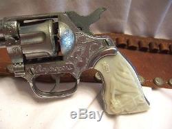 1950's Roy Rogers Kilgore Cap Guns with Roy Rogers Studded Double Holster Nice