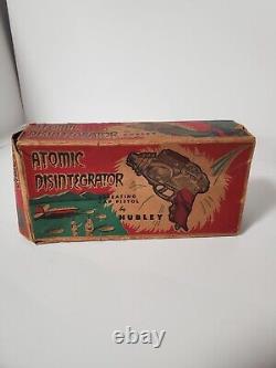 1950s Hubley Atomic Disinegrator Gun cap pistol! With original box