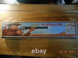 1959 Mattel Winchester lever action rifle long ranger shootin shell toy cap gun