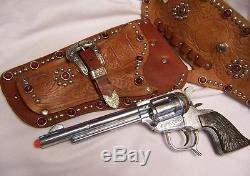1960 Roy Rogers G. Schmidt Cap Guns & Classy Jeweled & Studded Double Holster