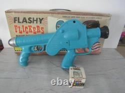 1960'S MARX FLASHY FLICKERS MAGIC PICTURE GUN WithFILMS APPEARS NEW IN BOX