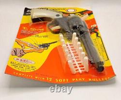 1960s Rayline Fanner Plastic Shooting Toy Gun