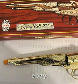 1984 Vintage Lone Star Navy Colt 1851 Toy Cap Gun pistol made ENGLAND WITH BOX