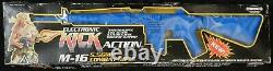 1986 Remco Electronic Kick Action M-16 5.56 Machine Gun Combat Rifle NEW in Box