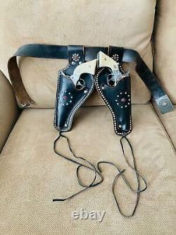 2 Vintage Nichols Stallion 38 Cap Guns with Holsters and Leather Belt 8 Bullets