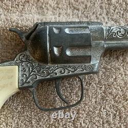 3 Vintage Western Toy Cap Guns Roy Rogers, Pony Boy & Texan Jr