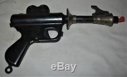 ANTIQUE DAISY CO. USA BUCK RODGERS 25th CENTURY TOY METAL ATOMIC SPACE RAY GUN