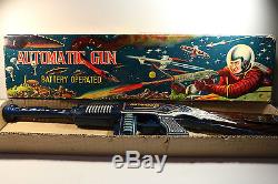 AUTOMATIC GUN SPACE, Japan (Tada) large vintage battery tin toy box 1950s RARE