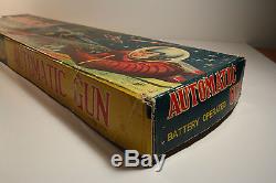 AUTOMATIC GUN SPACE, Japan (Tada) large vintage battery tin toy box 1950s RARE