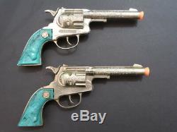 All Original HUBLEY Pair Of Marshal Cap Gun With Holster (Lot #2) 1950's