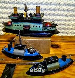Antique 1910 Hess Columbia Dreadnought Gun Boat Tin Toy+2Lil Boats 100%Orig. WRKS
