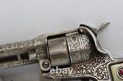 Antique Die Cast TEXAN CAP GUN with Longhorn Grips With RARE Rearing stallion USA