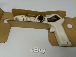 Astro Beam Laser Ray Gun Space Toy Pistol Blaster Weapon with Box Working 60s VTG