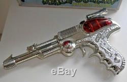 BOXED LONE STAR SPACE OUTLAW ATOMIC PISTOL RAY GUN CHROME VINTAGE 1950s B841