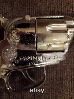 Beautiful 1950s Fanner 50 Cap Gun & Beautiful Leather Holster With Tooling