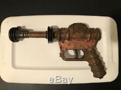 Buck Rogers XZ-38 Disintegrator Pistol, 1935 Daisy Mfg, Vintage toy spark gun