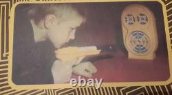 Collectible vintage toy children's light shooting pistol shooting gun (589)