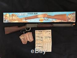 Daisy LAWMAN Lever Gun Smoke Bang Rifle with papers and hang tag in original box