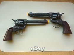 Daisy/Nichols Bullseye 38 Double Cap Gun Holster Set. Yes
