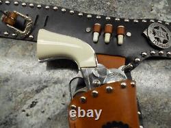 Fantastic. VINTAGE HUBLEY COLT 45 DIECAST CAP GUNs Custom holster