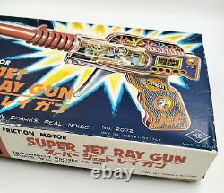 Friction Motor Sparking Super Jet Ray Gun Yoshiya Japan 1960s KO Original Box #1
