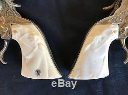 Gene Autry Leslie Henry Gold Cap Guns and Holster Set, with 3-bullets
