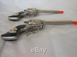 George Schmidt Hopalong Cassidy Toy Double Cap Gun & Holster Set 1950's Niceused