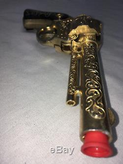 Gold Plated HOPALONG CASSIDY Gun WYANDOTTE TOYS One Of The RAREST Cap Guns