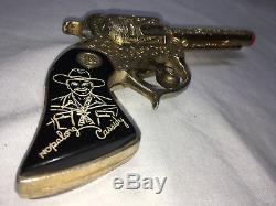 Gold Plated HOPALONG CASSIDY Gun WYANDOTTE TOYS The RAREST Gold Cap Gun