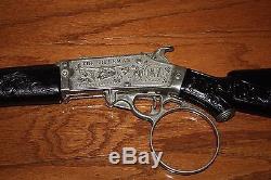 Hubley Chuck Connors Black Rifleman Flip Special Cap Gun Rifle