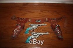 Hubley Colt 38 Cap Gun & Holster Set With Turquoise Grips & Bullets