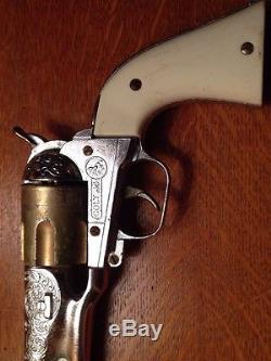 HUBLEY DIE CAST 1950's COLT 45 CAP GUN & ORIGINAL LEATHER HOLSTER