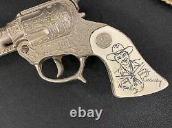 Hopalong Cassidy HOPPY Toy Cap Gun & Leather Studded Holster Set Vintage