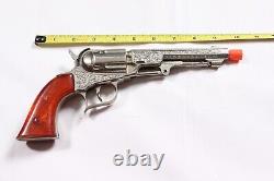 Hubley #260 Pioneer Pistol Cap Shooting Repeating Western Cowboy Toy Gun
