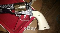 Hubley Colt 45 Cap Gun in Original box and carton with 6 Shells Super Nice Gun