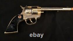 Hubley Gold Cowboy. Big Cap Gun Replica Revolver. Excellent Condition Buy It Now