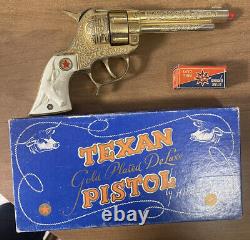 Hubley Texan DeLuxe Gold-Plated Toy Cap Gun 286 with box! Nice! Replica