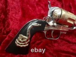 Hubley Vintage 1958 Colt 45 Cap Gun, Nickel & Gold with Six 2-piece Bullets