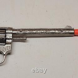 Kilgore Grizzly Toy Cap Gun With Original Box Six Shooter